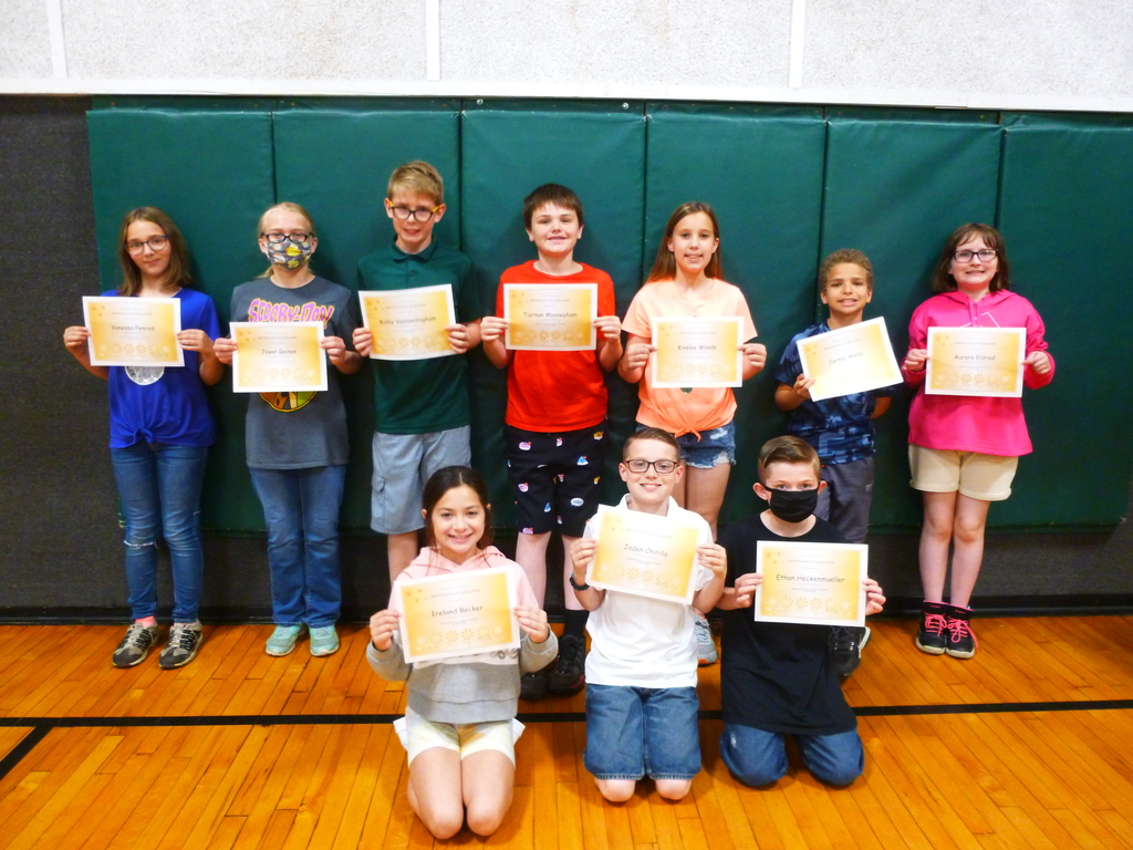 5th Grade  Reading Counts Top 10 Readers Award